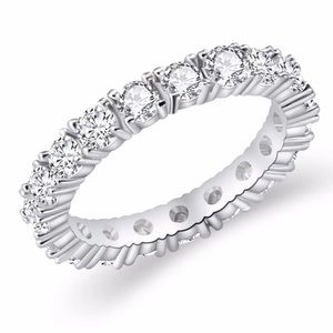 Gorgeous women’s ring size 7